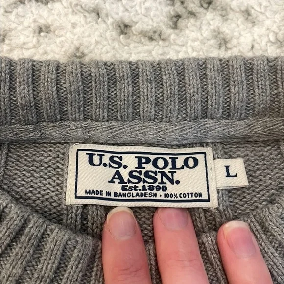 Grey polo sweater - Picture 3 of 3